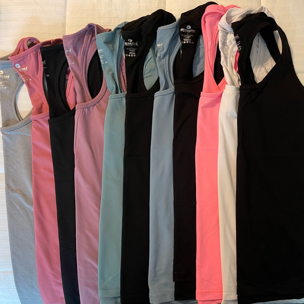 90 Degrees Tank Lot